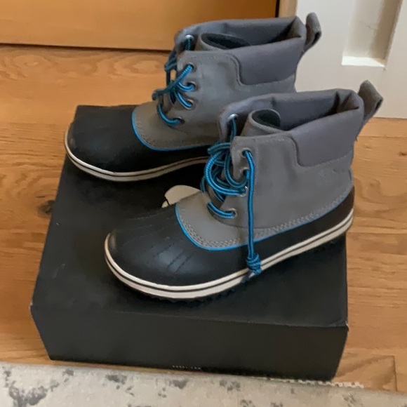 SOREL Kids Slimpack II Unisex Waterproof Boots Blue Grey. Brand NEW in Box! 4Y - Picture 2 of 8